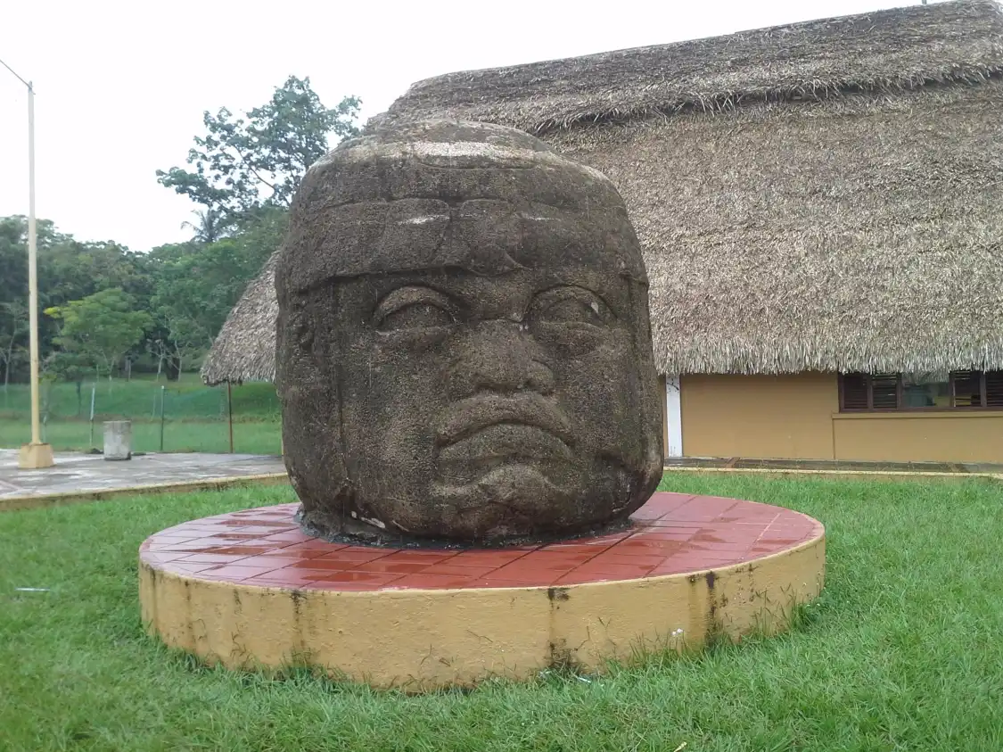 Zona Arqueologica La Venta附近的飯店