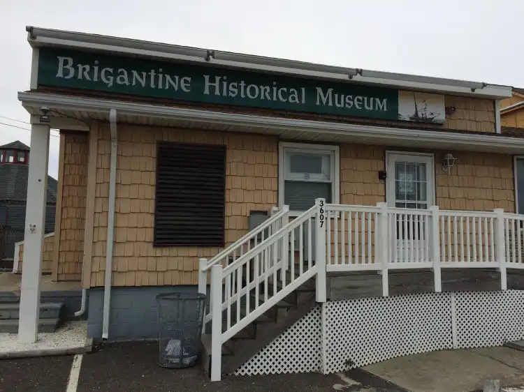 Hotels near Brigantine Beach Historical Museum