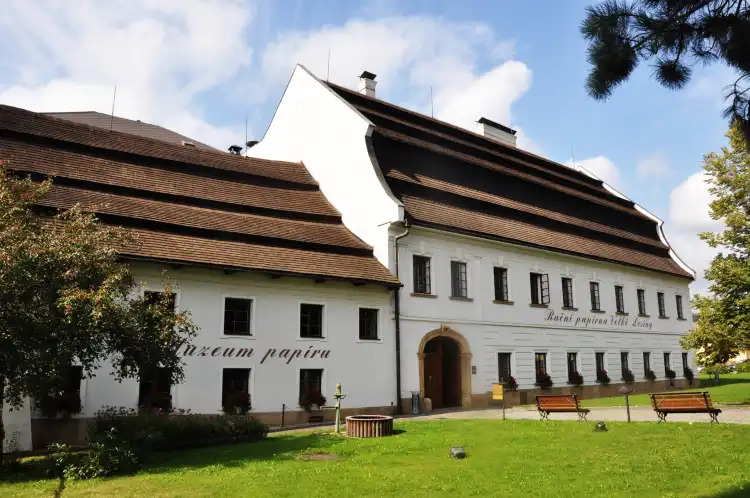 Hotels in Velke Losiny