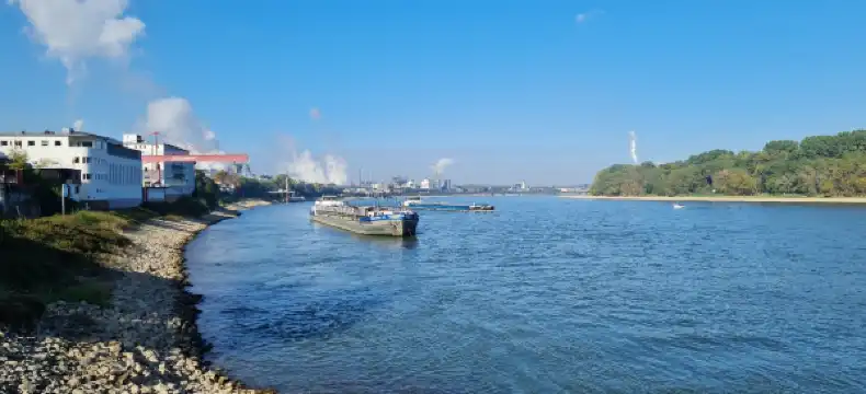 ヴェッセリンクのホテル