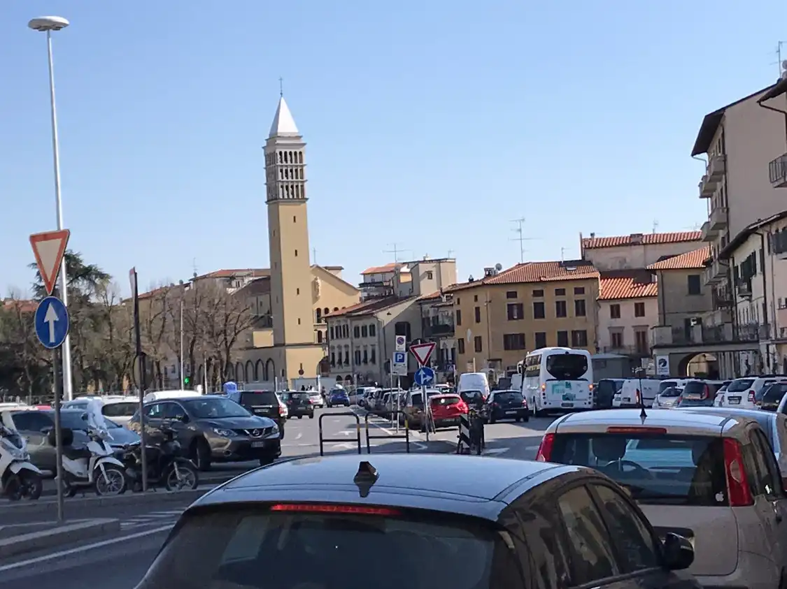 Hotel in zona Piazza Mercatale