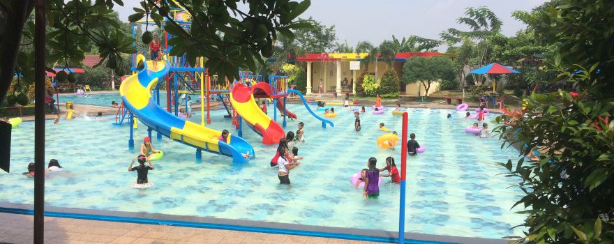 Wisata Air Balekambang