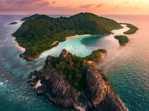 Pulau Bawah