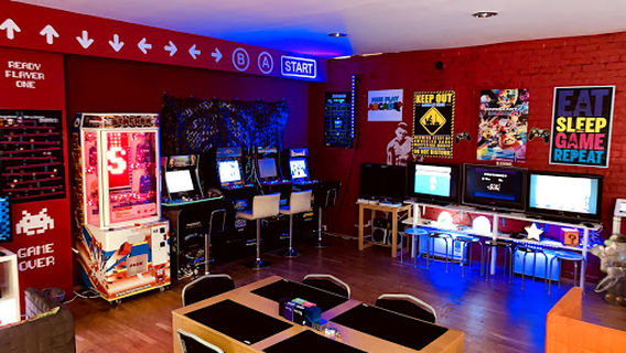 The Geek Guys Video Games & Arcade