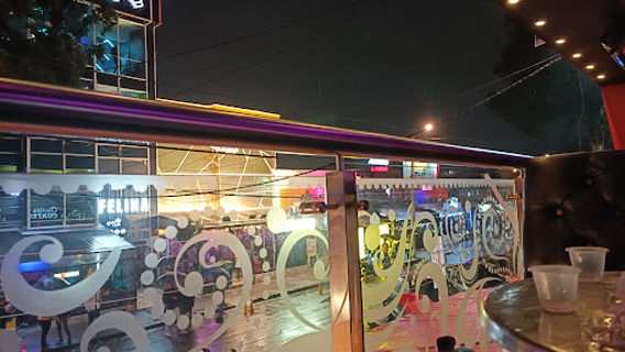 Tokio Urbano Bar