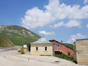 Kop Şehitler Abidesi