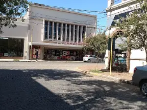 Las Tipas 3D Cinema