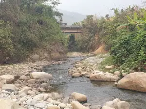 Suối Nước Nóng Pắc Ma