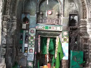 Peer Hazrat Khawaja Makhdoom Allauddin Chishti Rht Burhanpur