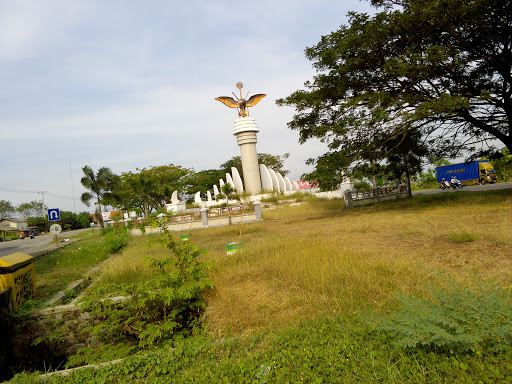 Tugu Gagak Winangsih