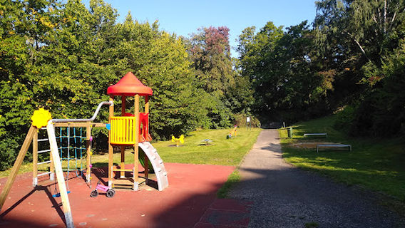 Veřejné dětské hřiště