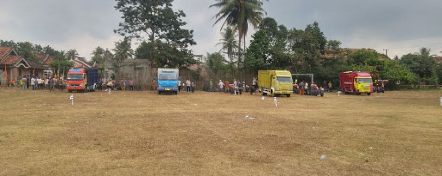 Lapangan Merdeka Bauh Gunung Sari