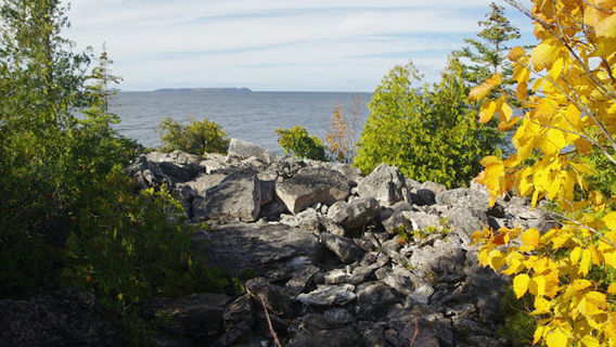 Marr Lake Trail to Boulder Beach