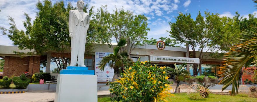 President Manuel A Roxas Town Plaza