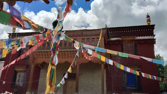 la zi xian qia xiong si