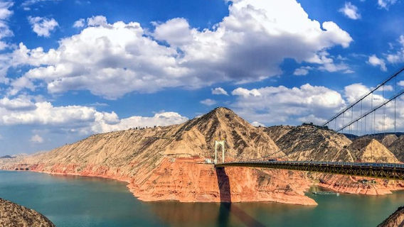 Dongxiang County Mercedes-Benz Ditch Viewing Platform