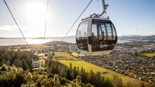 Skyline Rotorua Cable Car with Buffet Lunch/Dinner and Luge Ride in Rotorua, North Island, New Zealand