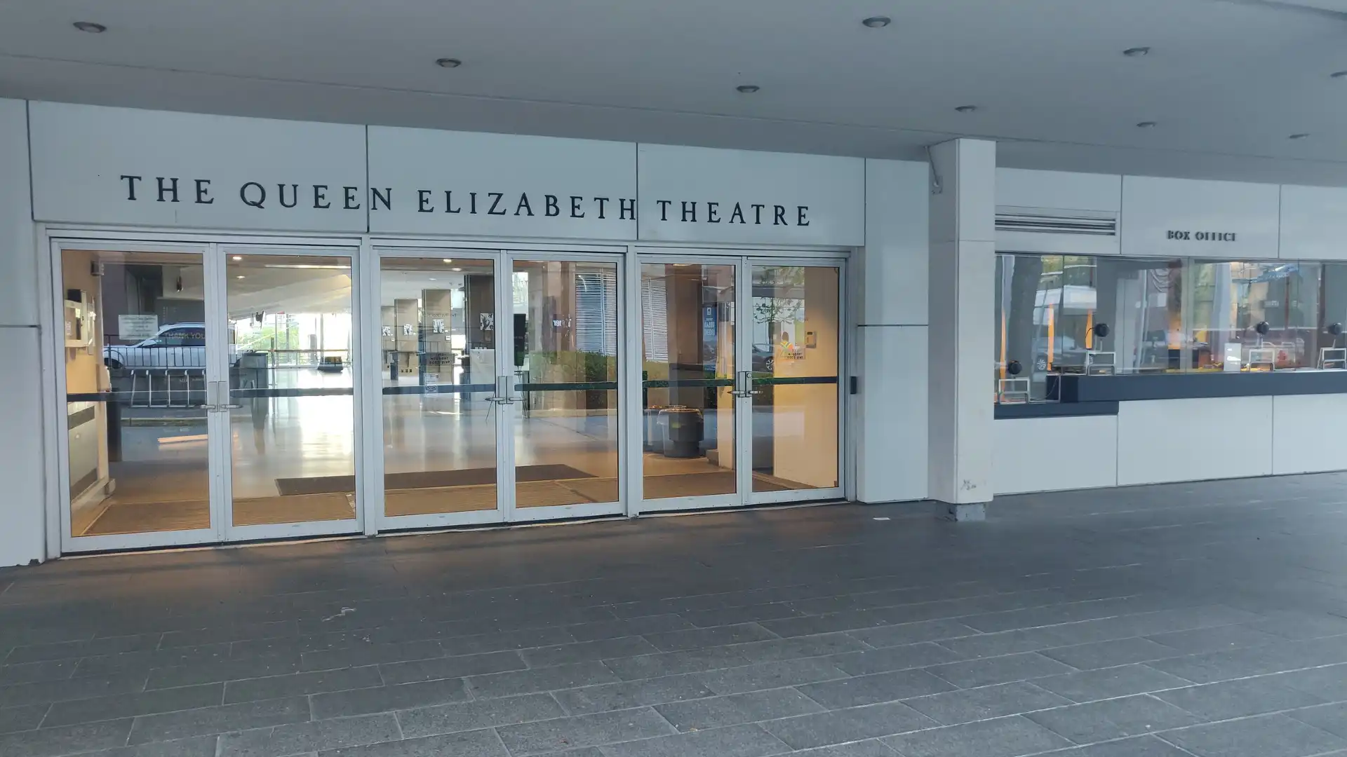 Hotels near Queen Elizabeth Theatre