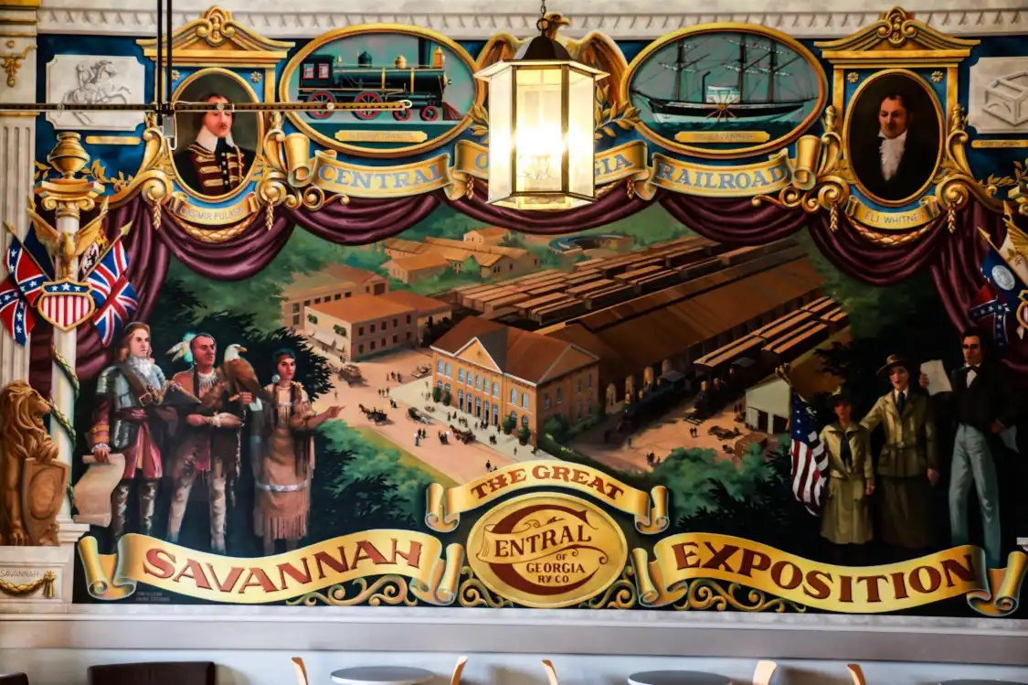 Hotels near Savannah History Museum