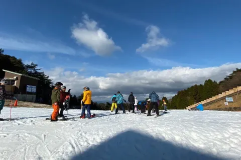 六甲山雪上樂園