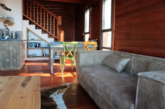 Hotels in Moshav Ramot