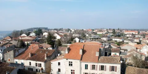 Espace d'Archéologie industrielle （donjon de Gouzon）