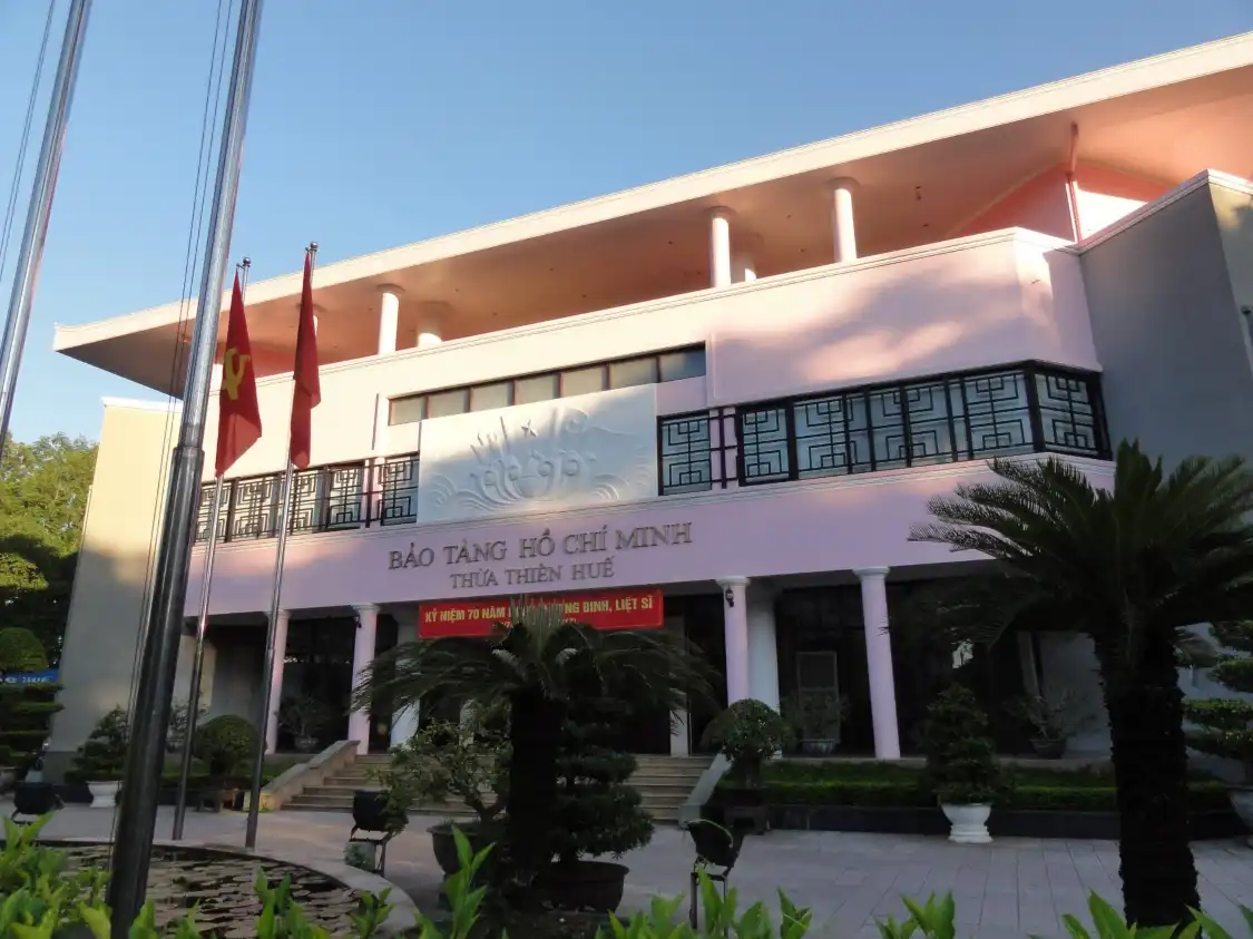 Отели рядом с достопримечательностью «Ho Chi Minh Museum»