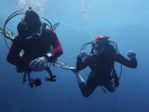 Adventure Mania - Sodwana Bay Scuba Diving