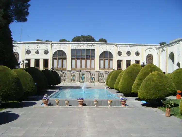 Hotels in der Nähe von Kunstgewerbemuseum Isfahan