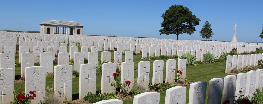 GUARDS' CEMETERY, LESBOEUFS