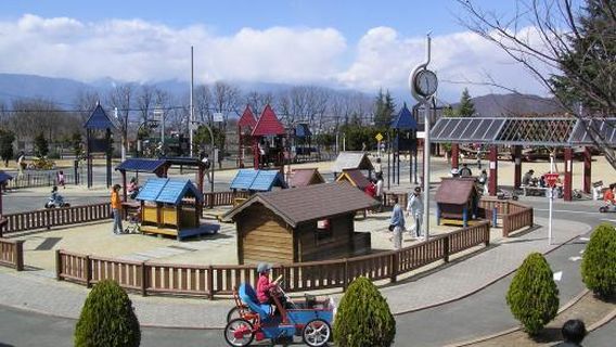 Yamanashi Prefecture Forest Park Kanegawa no Mori