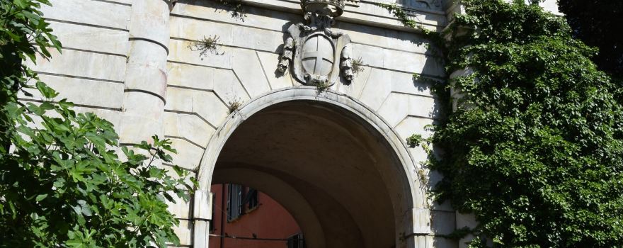 Roman Gate