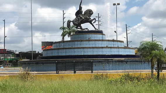 Monumento a Simón Bolívar
