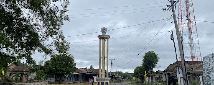 Tugu Kampung Aji Jaya KNPI