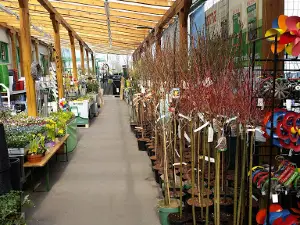 Lagerhaus Bau- und Gartenmarkt