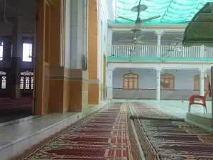 Masjid-e-Mangia