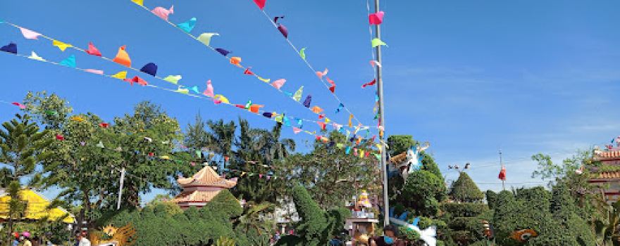Phủ thờ Ông Ba - Mộ Ông Ba