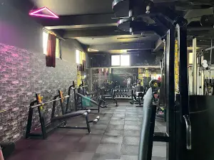 The Spartan Fitness Unisex Gym
