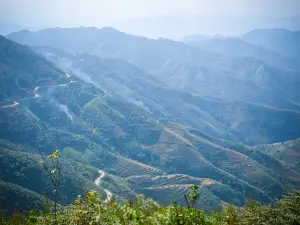 Đỉnh Sa Mu U Bò 2756m