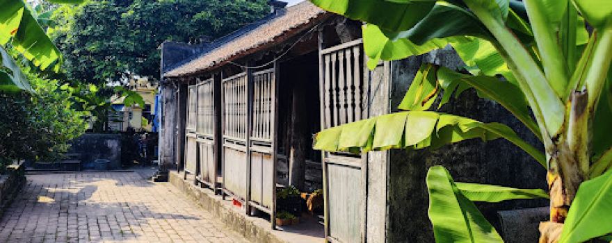Ngôi Nhà Bá Kiến (trong Chí Phèo của Nam Cao)