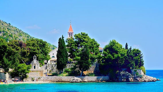 Kotlina beach