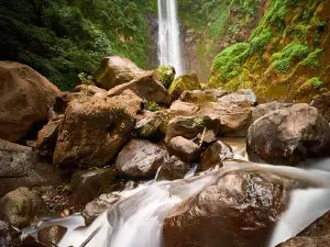 Air Terjun Bissappu