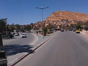 Huzaifa ibn al-Yaman Mosque