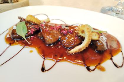 LA TASQUERÍA AND JAVI ESTÉVEZ