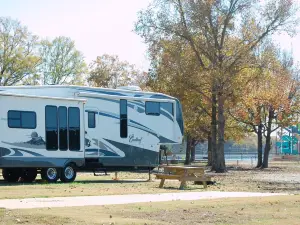 Starkville KOA Holiday
