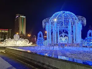 Театральная площадь