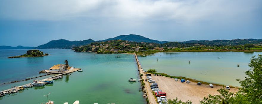 Pontikonisi Beach