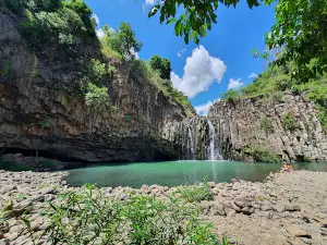 Vực Hòm