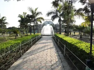 Dreamland Amusement Park