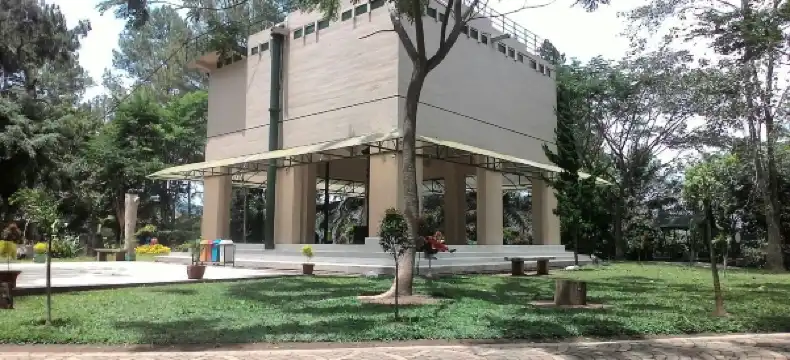 ブキティンギのホテル